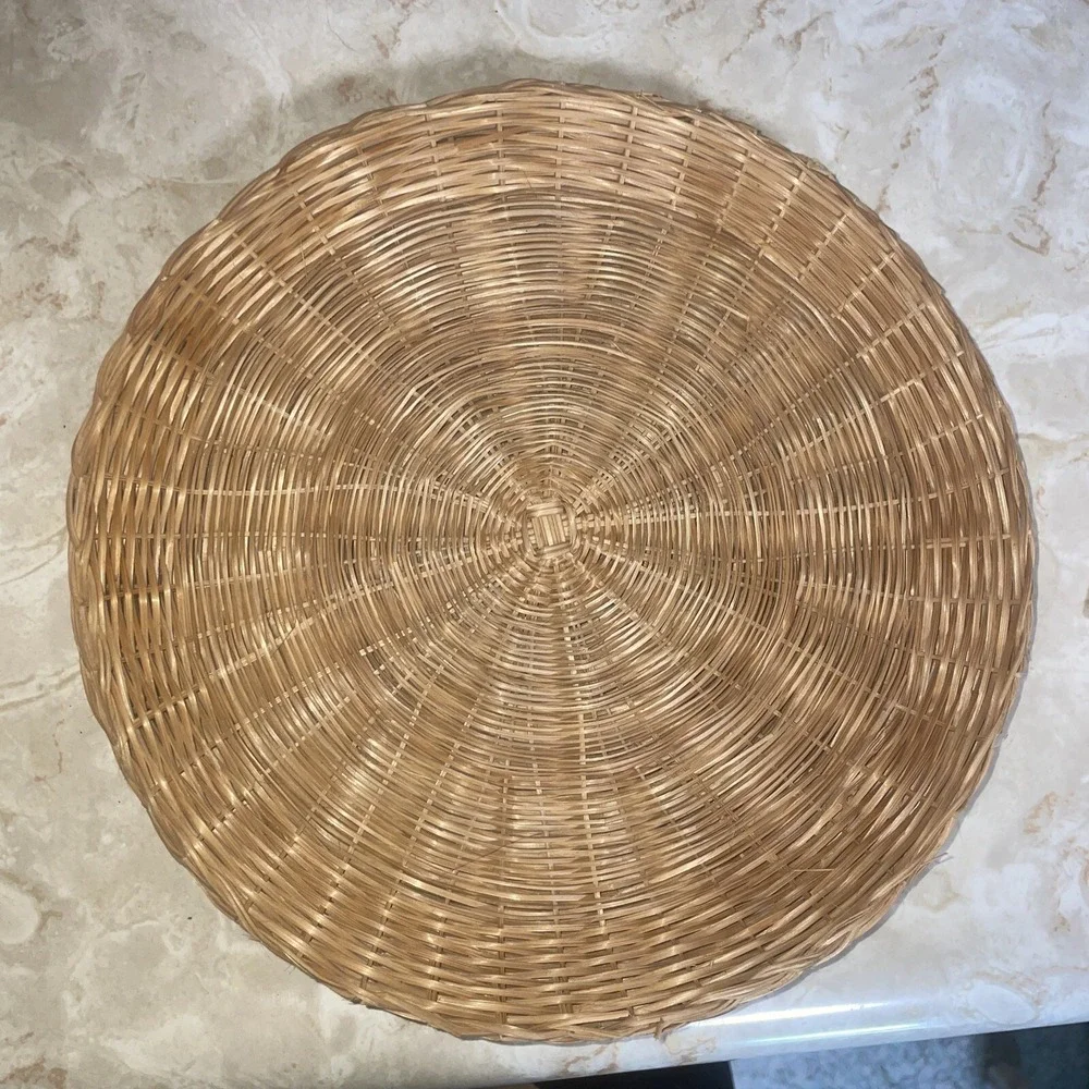 Set‎ Of Four Vintage Rattan Reed Wicker Plate Holders